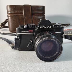 Konica AUTOREFLEX TC 35mm Film Camera w/ Hexanon AR 50mm F1.7 Hanimex Bag Manual